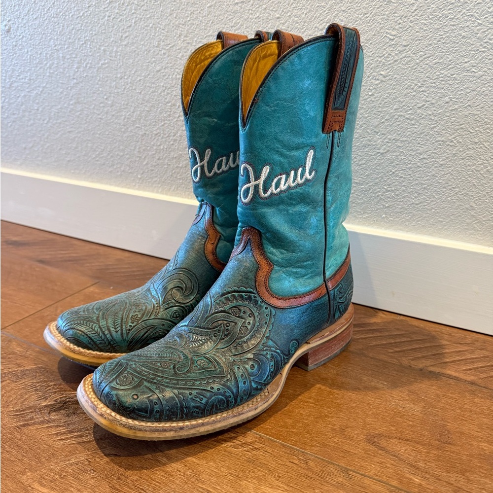 Tin Haul Western Boots